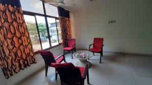 kalyan tourist home