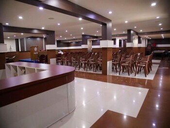 kalyan tourist home