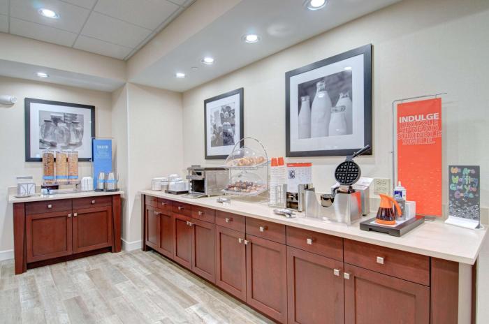 hampton inn boston westborough