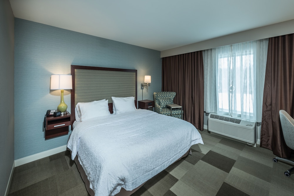 hampton inn by hilton amesbury