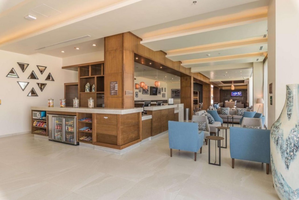 hampton inn and suites by hilton salamanca bajio
