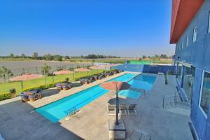 hampton inn and suites by hilton salamanca bajio