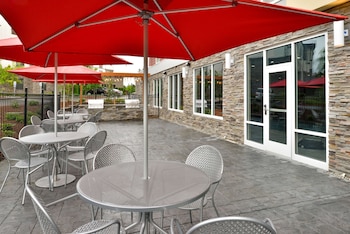 home2suites by hilton dupont wa