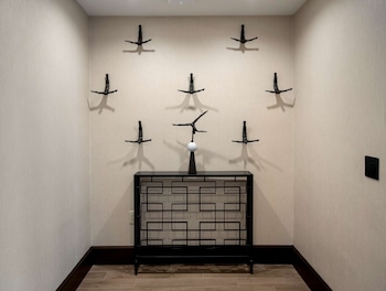 Hampton Inn By Hilton New Paltz,New Paltz>>Milton,3 star