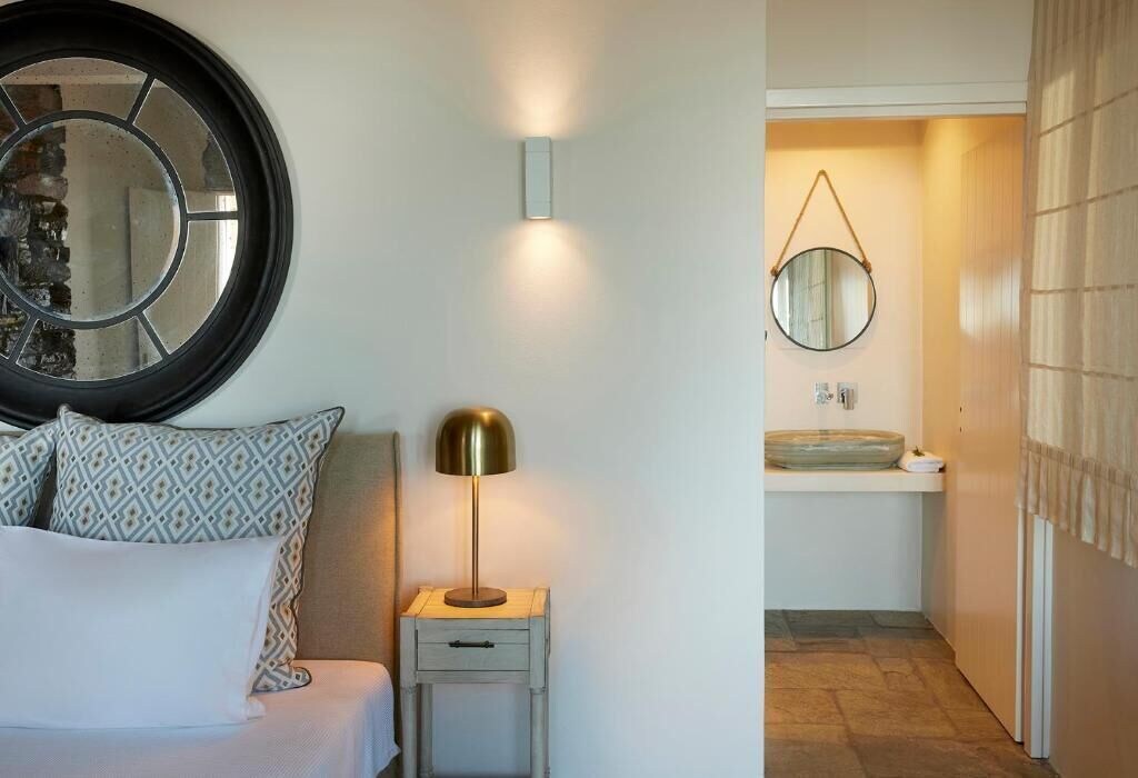 Aeolis Tinos Suites,Ornos>>Agios Sostis,4 star