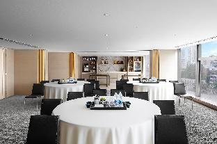 new world wuhan hotel