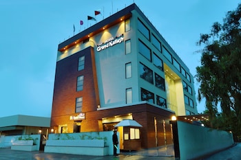 hotel grand kailash