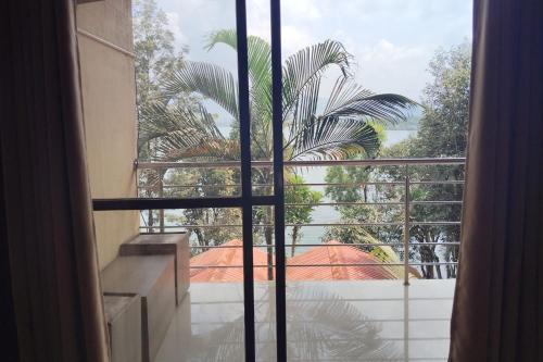 mahabaleshwar agro village