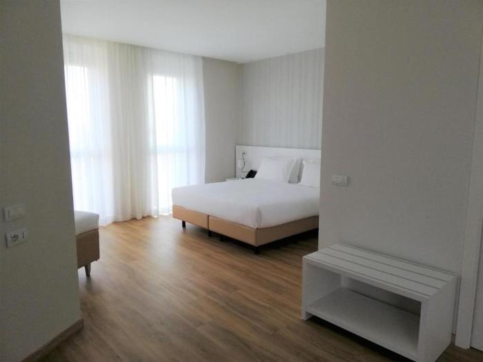 novo hotel rossi