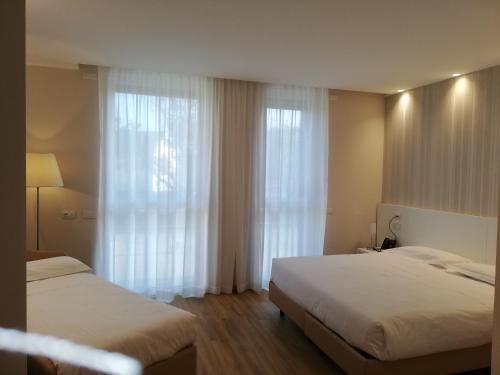 novo hotel rossi