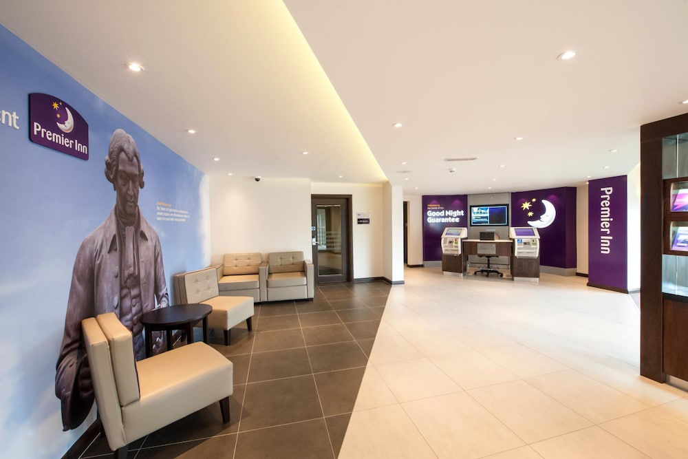 premier inn stoke on trent hanley