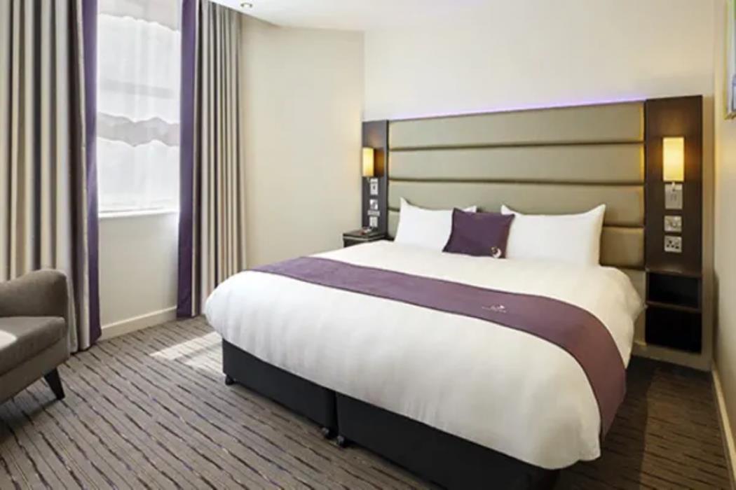 Premier Inn Stoke-On-Trent - Hanley,Staffordshire>>Hanley,2 star