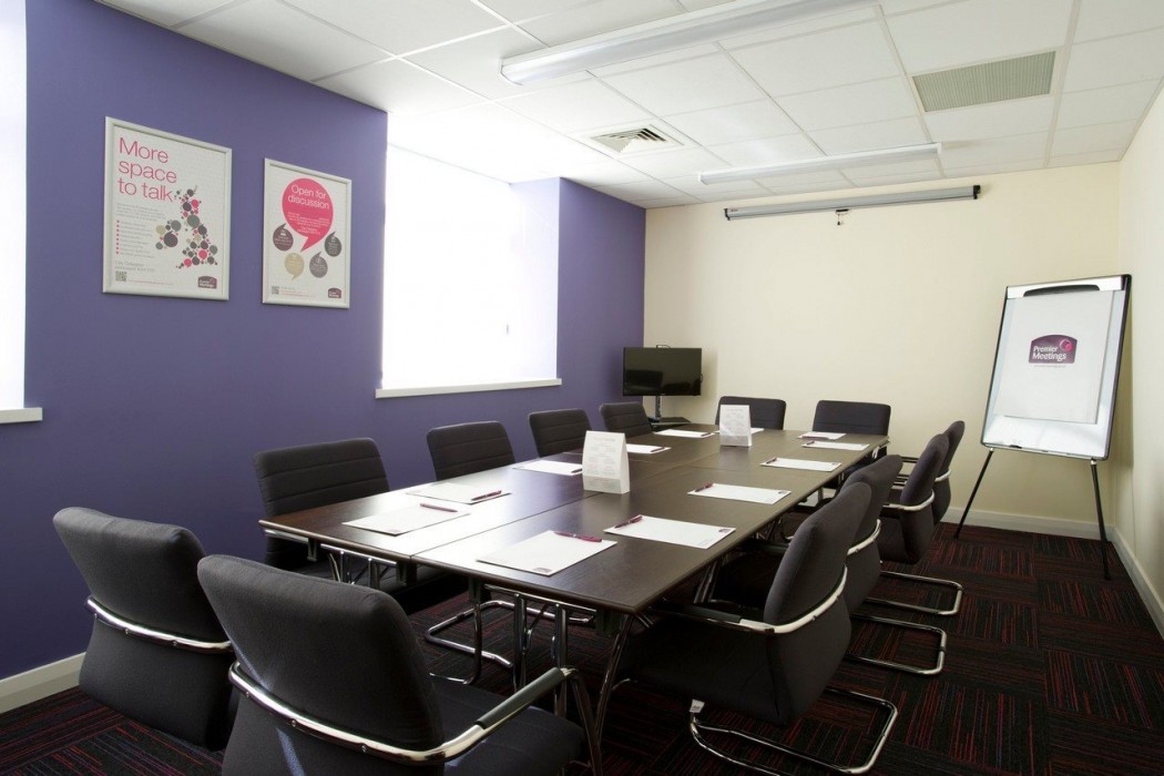 Premier Inn Perth City Centre,Kinfauns>>Dundee,3 star