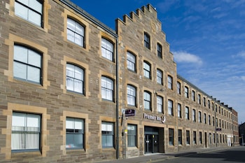 premier inn perth city centre