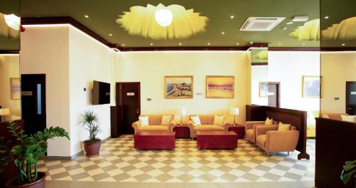 alshorouq hotel apartments