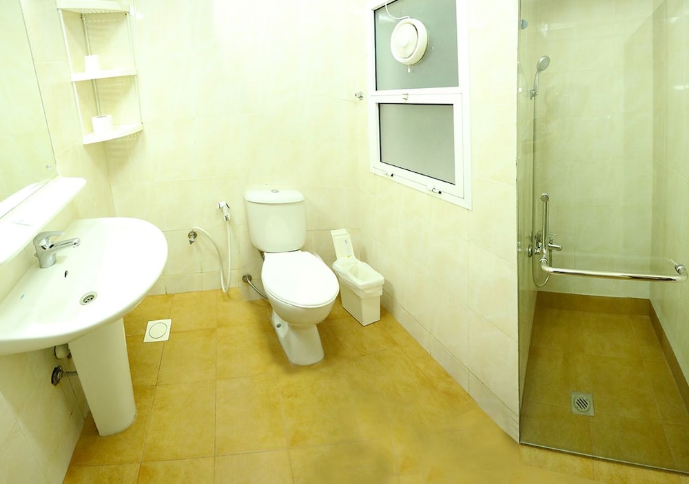 alshorouq hotel apartments