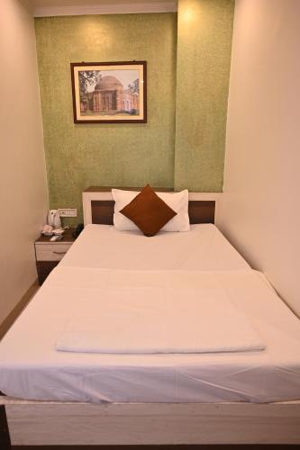 hotel gitanjali maldah