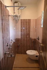 hotel gitanjali maldah