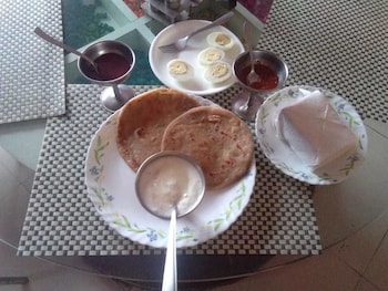 hotel gitanjali maldah