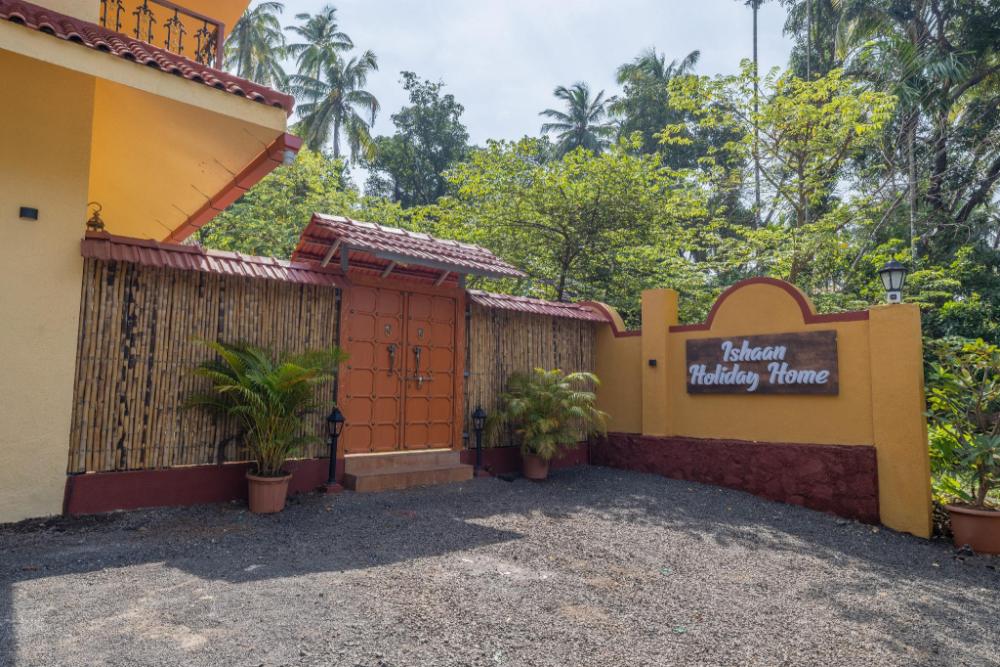 ishaan holiday home