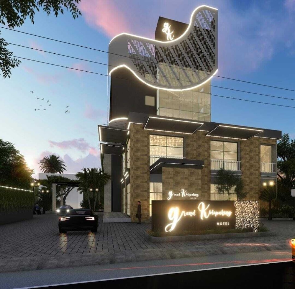 grand kolopaking hotel