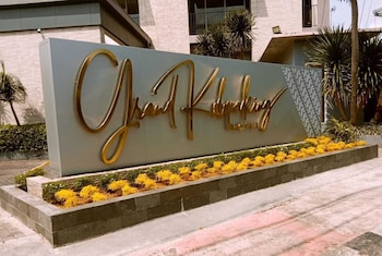 Grand Kolopaking Hotel,Gombong>>Central Java,4 star