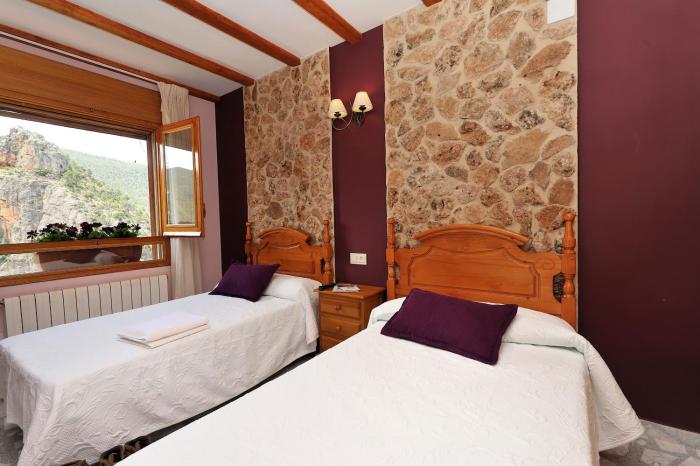 miralmundo alojamientos rurales ayna hostal rural