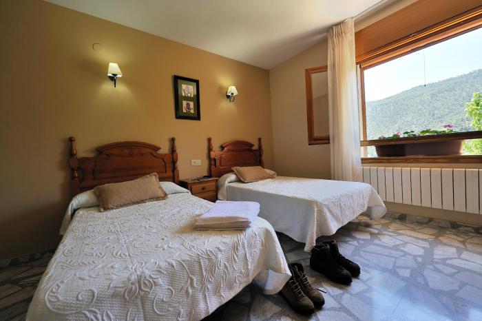 miralmundo alojamientos rurales ayna hostal rural