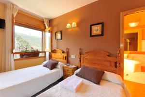 miralmundo alojamientos rurales ayna hostal rural