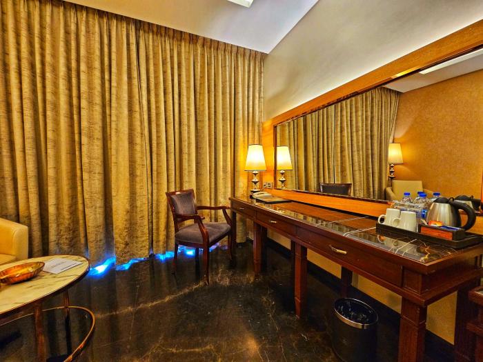 uva meridian bay resort and spa