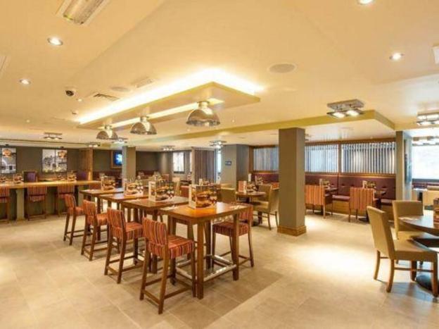 premier inn london hendon the hyde