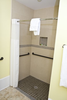 desoto beach gardens