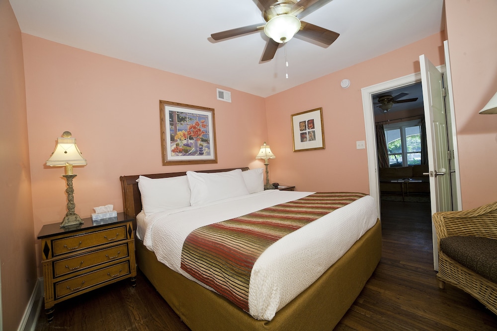 desoto beach gardens