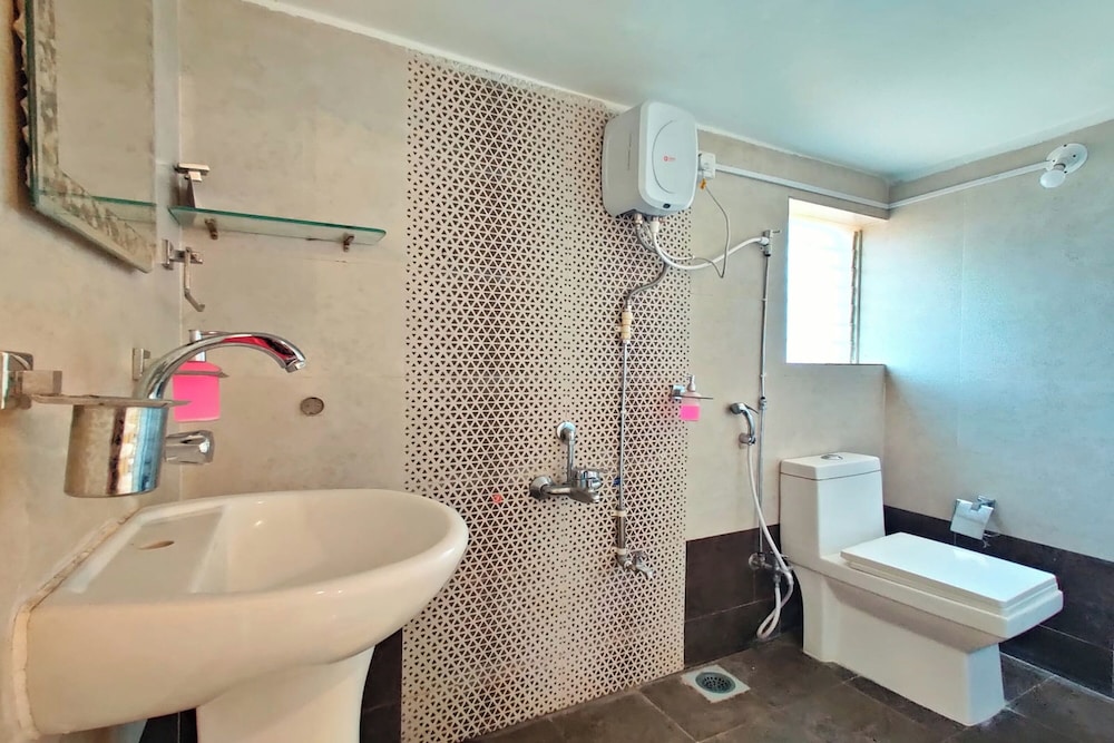 strawberry land resort