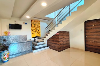 strawberry land resort