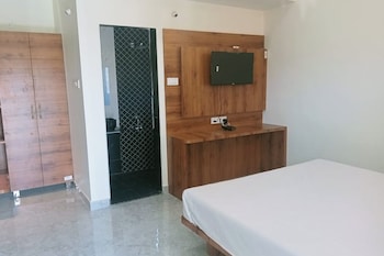 strawberry land resort