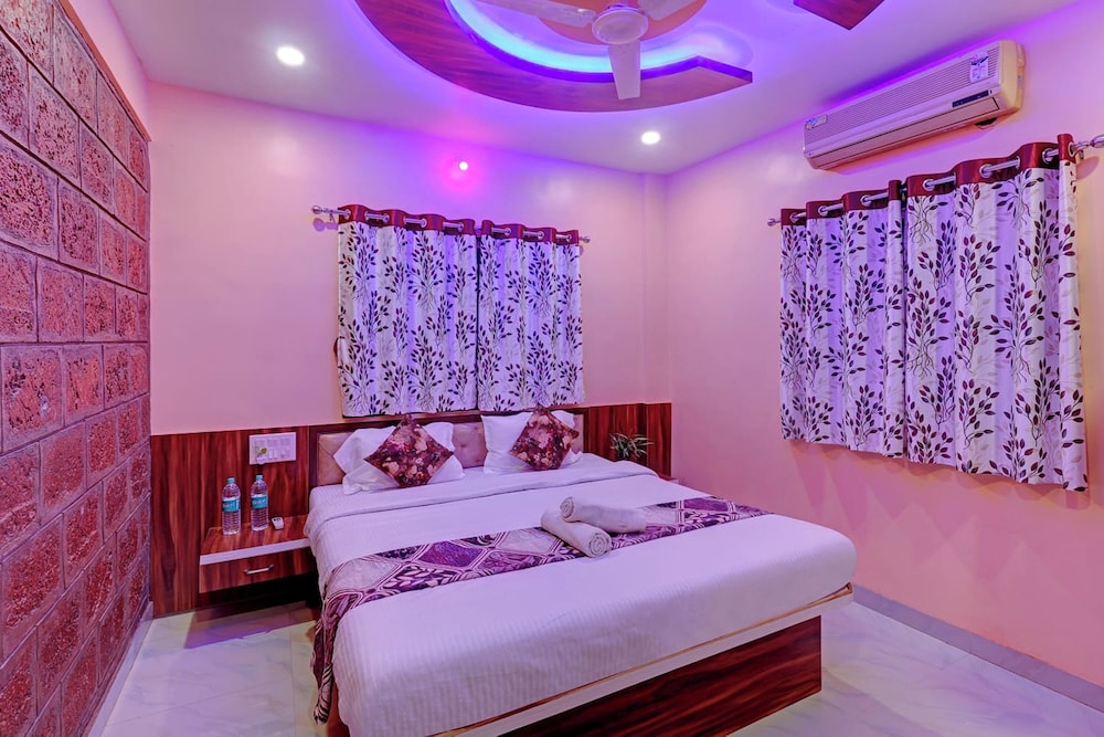 strawberry land resort