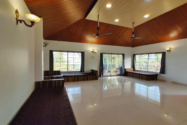 strawberry land resort