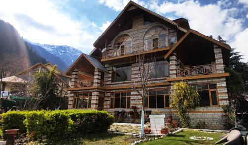 the himalayan chalet