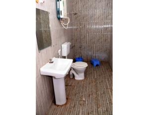glorius gir resort