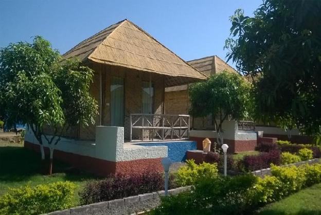glorius gir resort