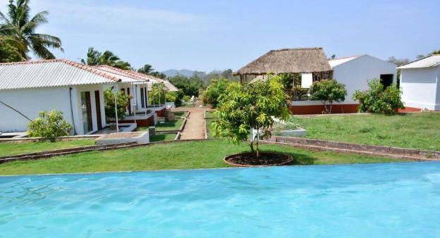 glorius gir resort
