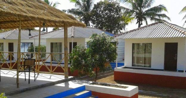 glorius gir resort