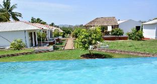 glorius gir resort
