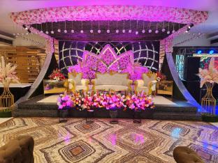 lavanya hotel near alipur delhi
