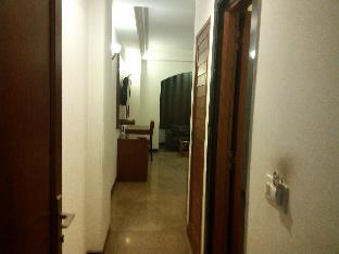 lavanya hotel near alipur delhi