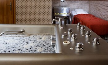 orea hotel palace zvon