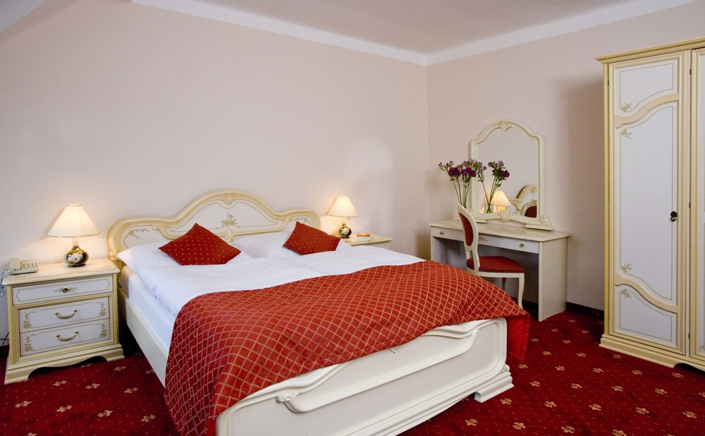 orea hotel palace zvon