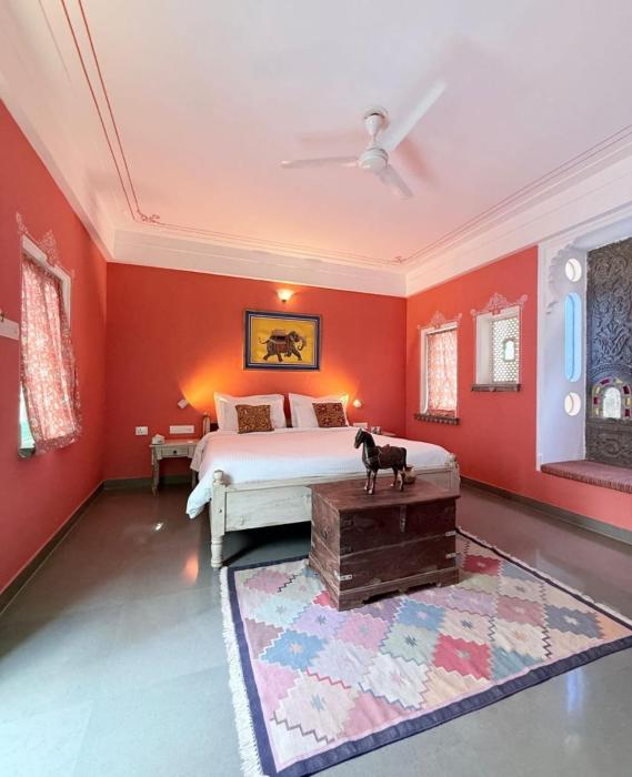 little garden guest house