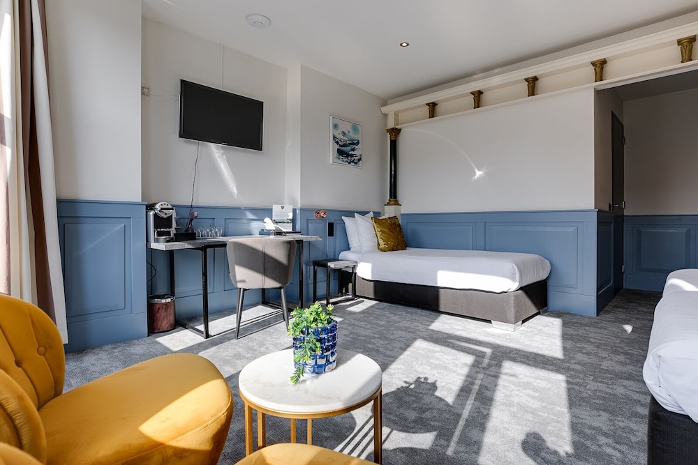 hotel royal bridges